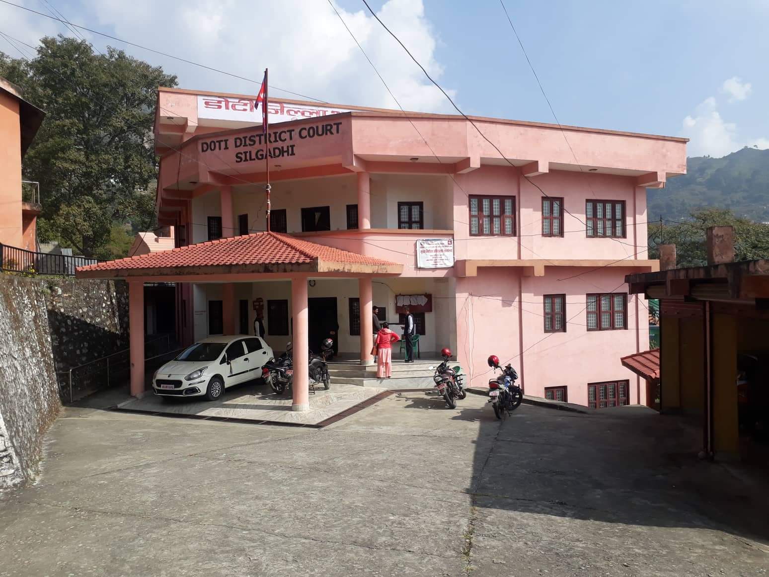 डोटीमा दुई वटा महिलामैत्री मतदान केन्द्र स्थापना 
