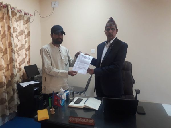 डोटीमा प्रजिअलाई हेल्थ असिस्टेन्ट संघको चार बुँदे ज्ञापन पत्र