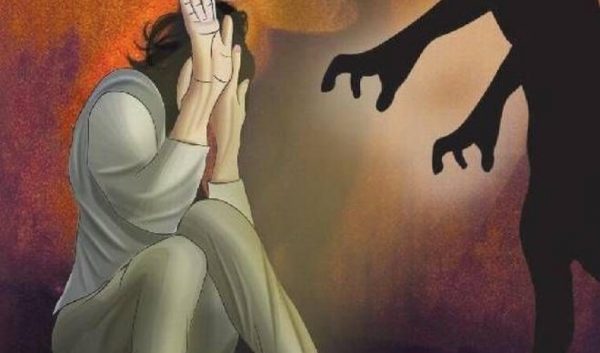 कञ्चनपुरमा एक १७ वर्षीया किशोरी बलात्कृत