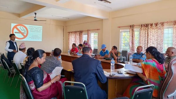 डोटीमा सार्बजनिक स्थलहरुमा धुम्रपान तथा सुर्तिजन्य पदार्थ सेवन गर्न नपाईने