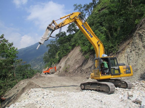 धनगढी–विपीनगर–दिपायल द्रुतमार्ग अलपत्र