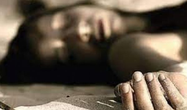 अछाममा एक महिलाको भीरबाट लडेर मृत्यु