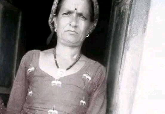 घरको छतबाट लडेर डडेल्धुरामा एक महिलाको मृत्यु
