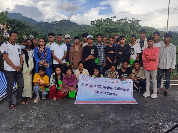 बालबालिका संग क्यामरा तालिम सम्पन्न