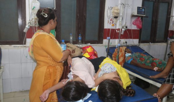 सेती प्रादेशिक अस्पतालको आकस्मिक कक्षमै उपचार पाउन सास्ती