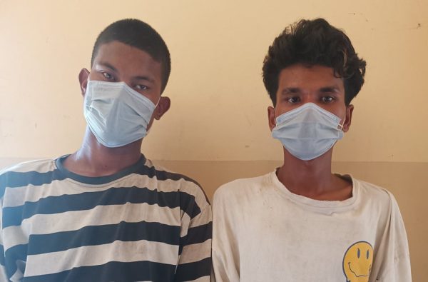 खसी चोरेर फरार हुन लागेका दुई जना पक्राउ