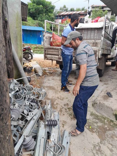 जोरायल ३ मा श्रमदानबाट बल्यो बिजुली