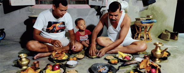 कञ्चनपुर र कैलालीका थारु समुदायले अट्वारी मनाउँदै