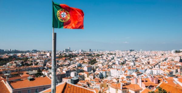 माल्टाबाट पोर्चुगल जाने क्रममा आठ जना नेपाली पक्राउ