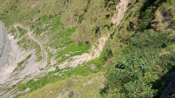 दार्चुलामा चामल बोकेको मिनि ट्रक दुर्घटना, एक जनाको घटनास्थलमै मृत्यु