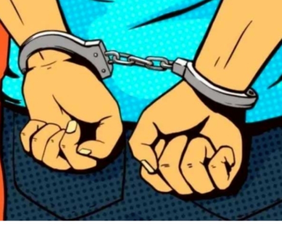 कैलालीमा हेल्मेट भित्र लुकाई राखेको लागूऔषध फेला, एक जना पक्राउ