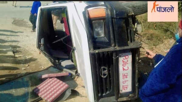 बाजुरा अदालतको गाडी डोटीमा दुर्घटना