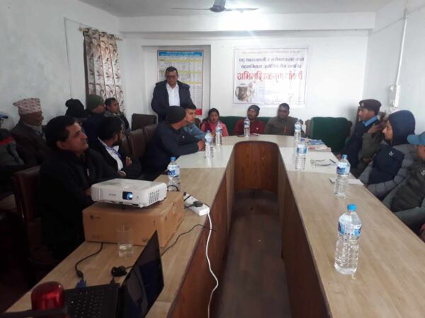 डोटीमा जुनोसिस रोग सम्बन्धी अभिमुखीकरण गोष्ठी सम्पन्न