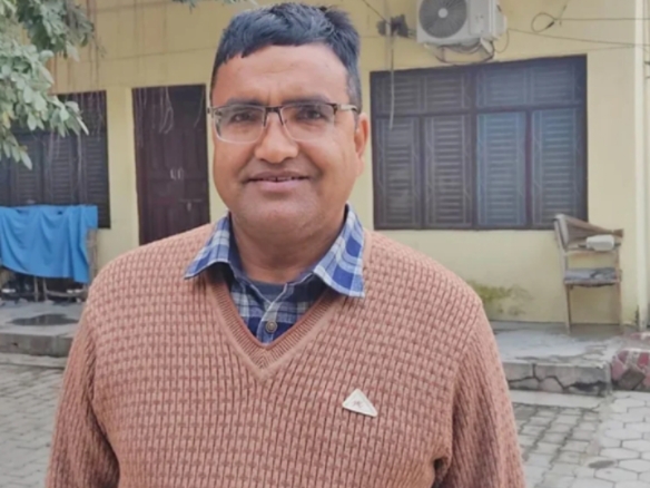 बालुवाटार पुगेका खगराजले भने ‘सबै भन्दा ठूलो धक्का खाए’