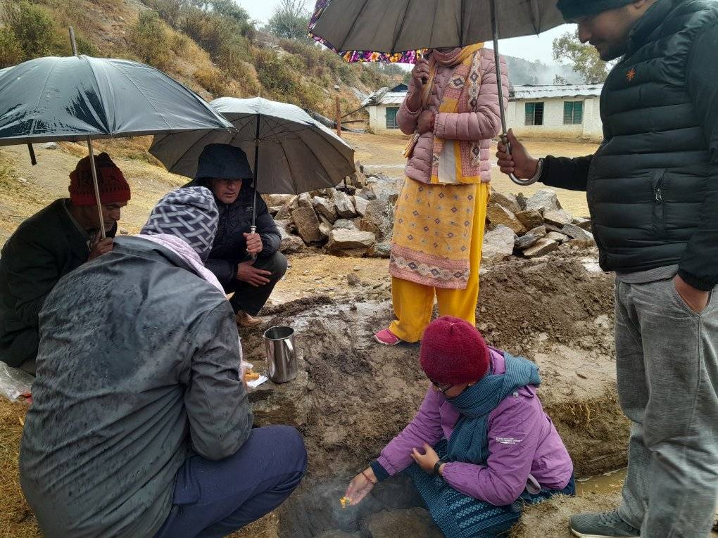 उपाध्यक्ष रोकाया द्वारा उद्यम घरको शिलान्यास