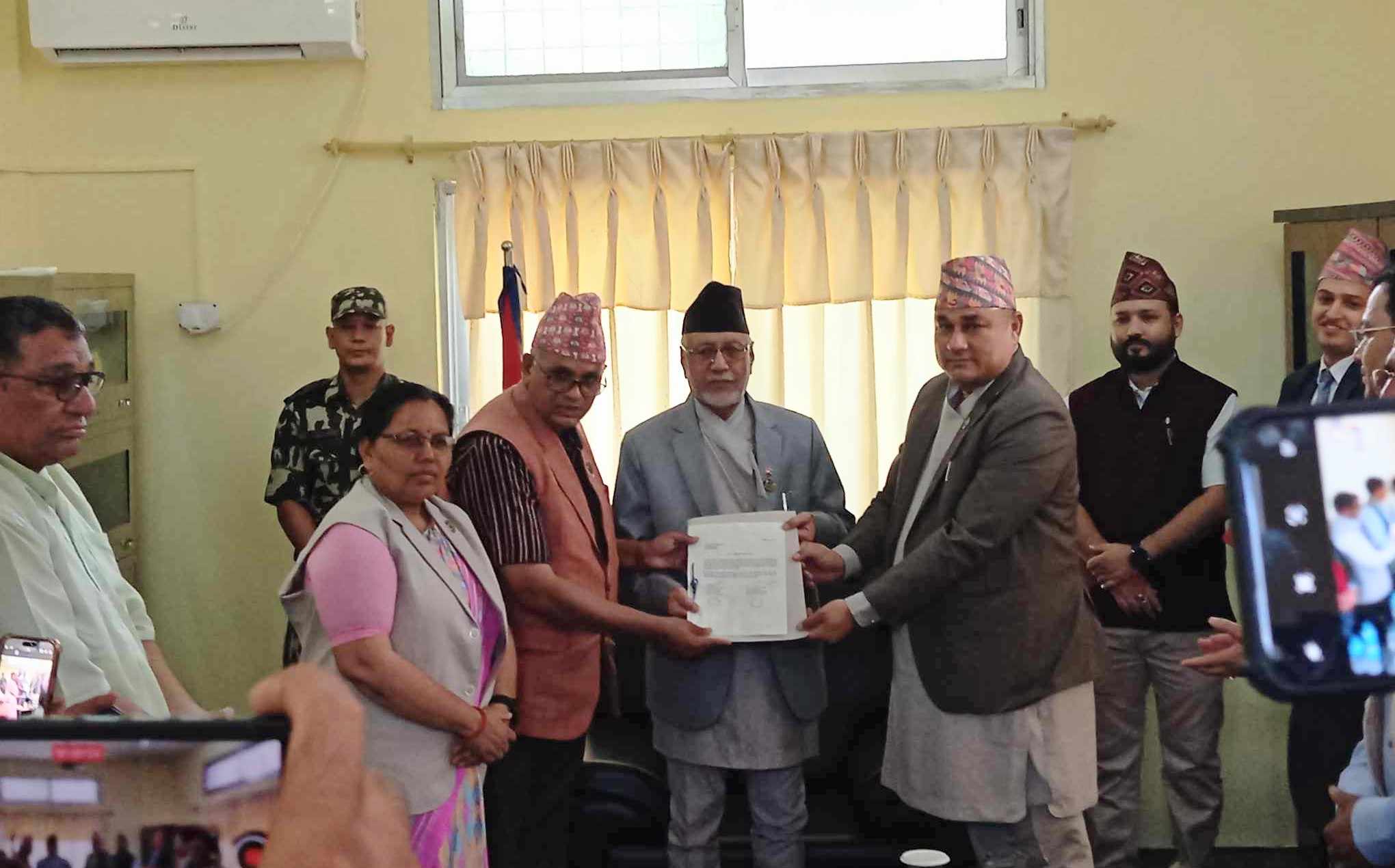 Kamal Bahadur Shah of Congress submitted his claim for the Chief Ministership of Far West