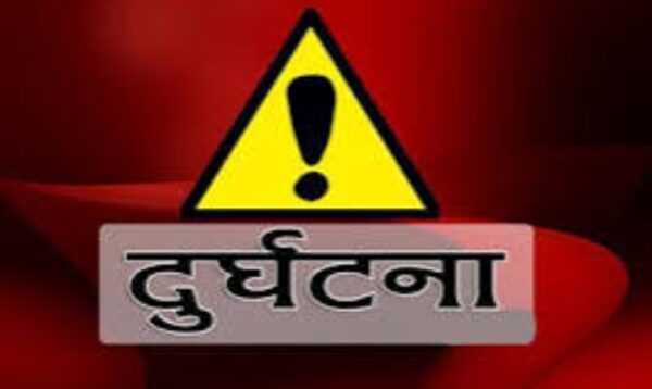 म्याजिक गाडी र मोटरसाइकल ठोक्किँदा एक जनाको मृत्यु, ७ जना घाइते