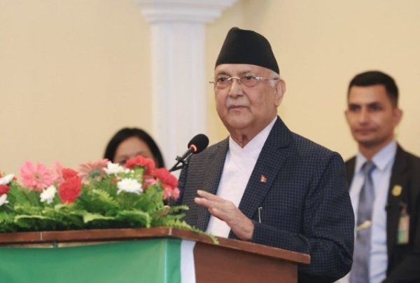राजाहरुले देश कंगाल बनाए : प्रधानमन्त्री ओली