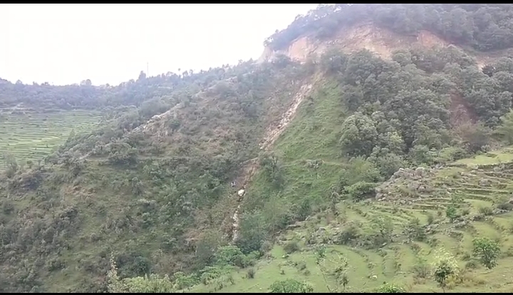 डोटीमा जिप दुर्घटना : तीन जनाको मृत्यु, पाँच घाइते